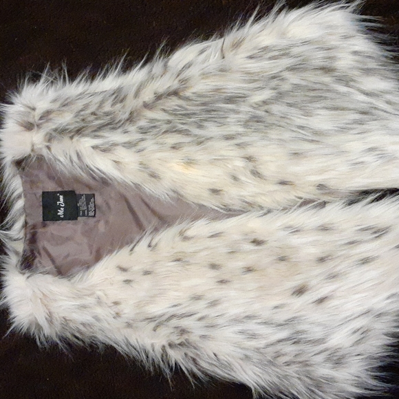 Me Jane Jackets & Blazers - Furry Me Jane Vest Jacket